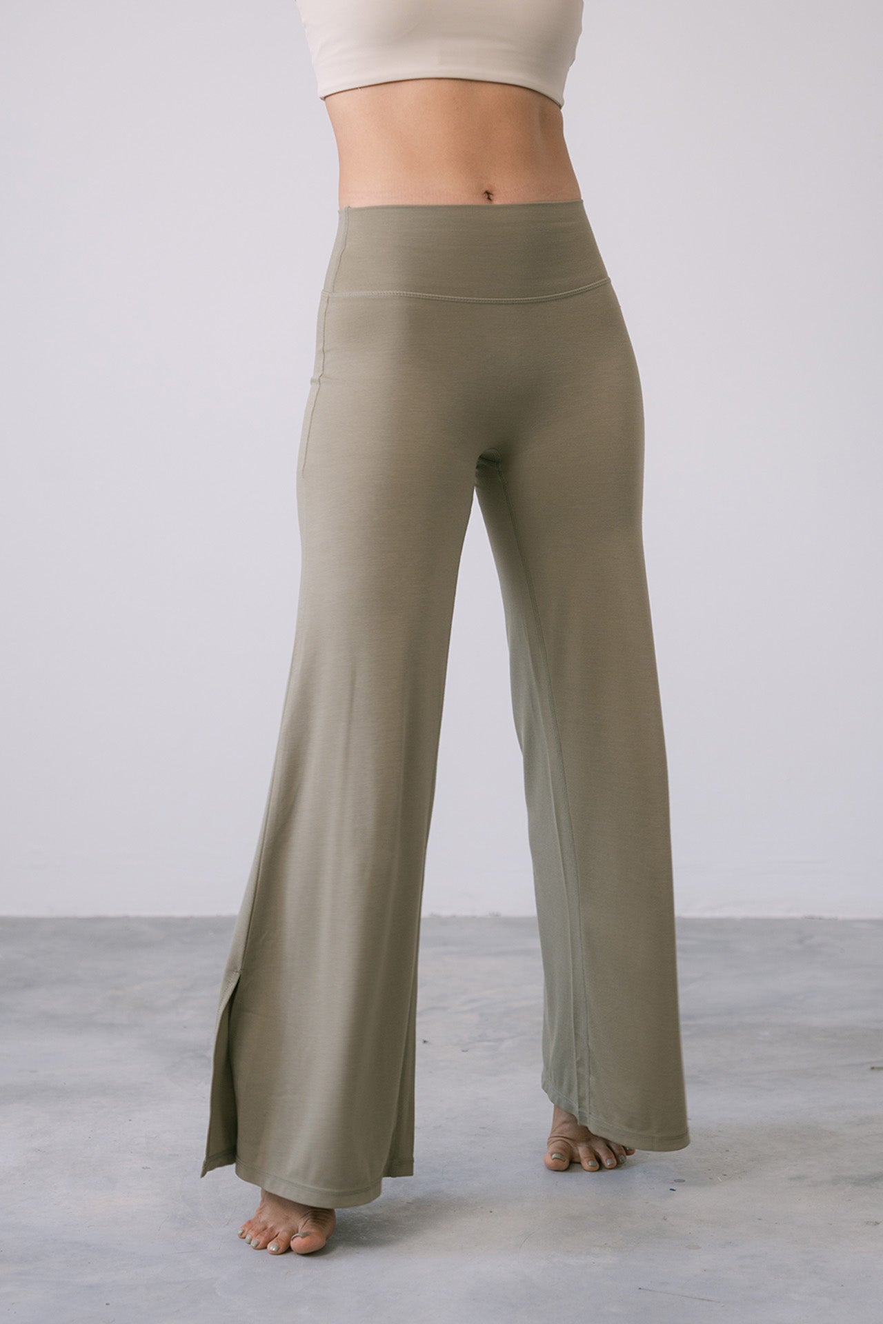 Easy Flared Pants Olive Green