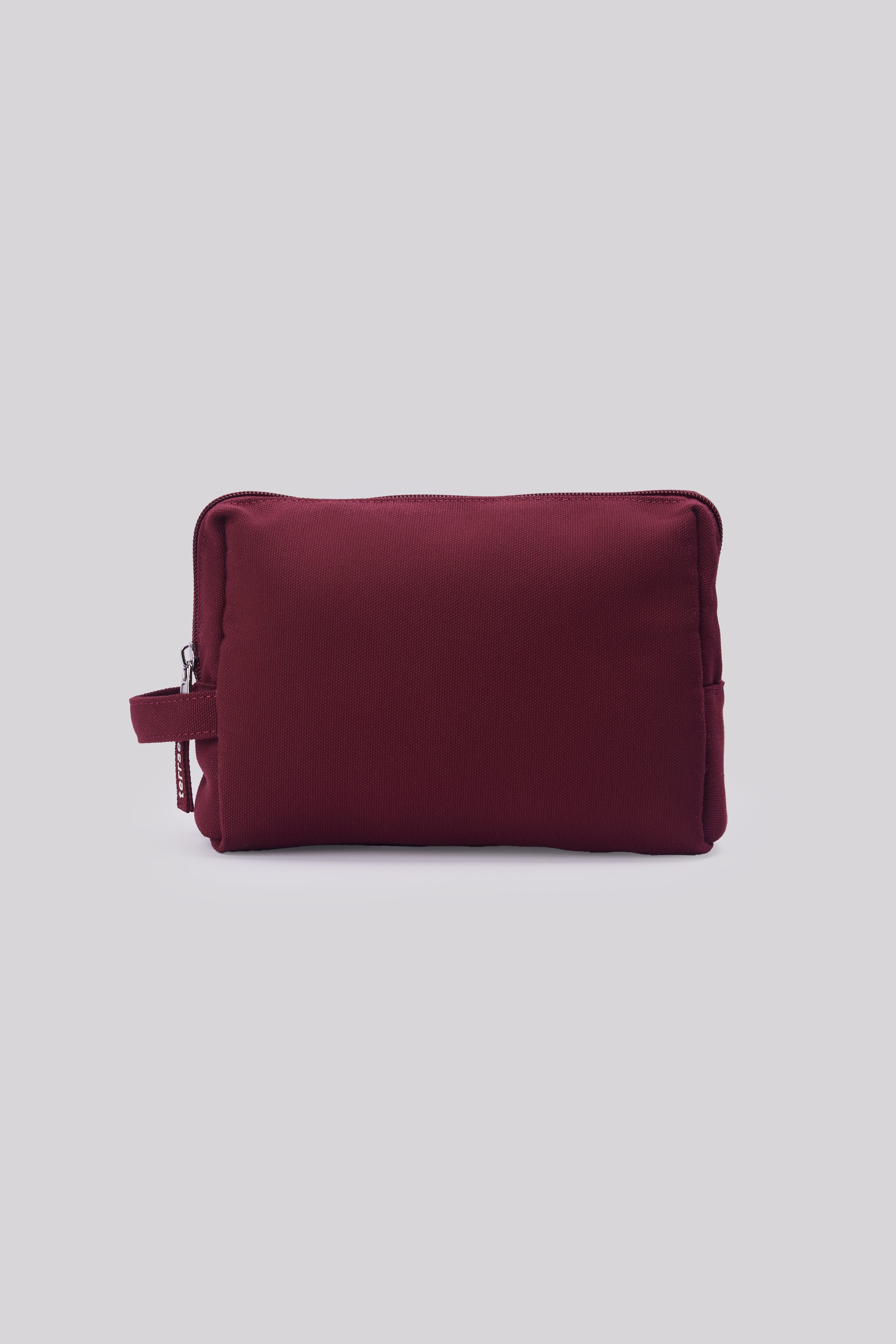 terrae Essentials Pouch in Maroon Red