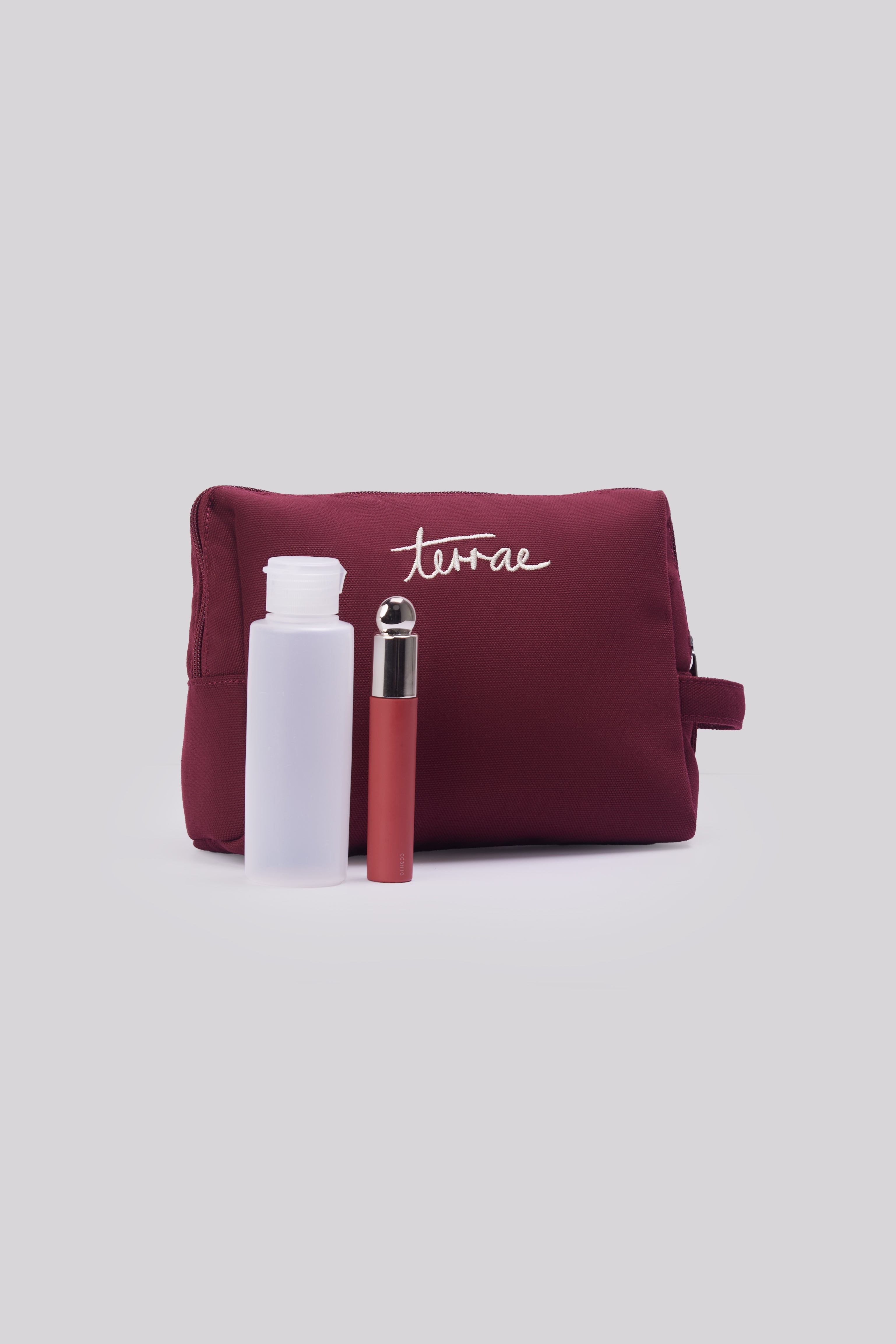 terrae Essentials Pouch in Maroon Red