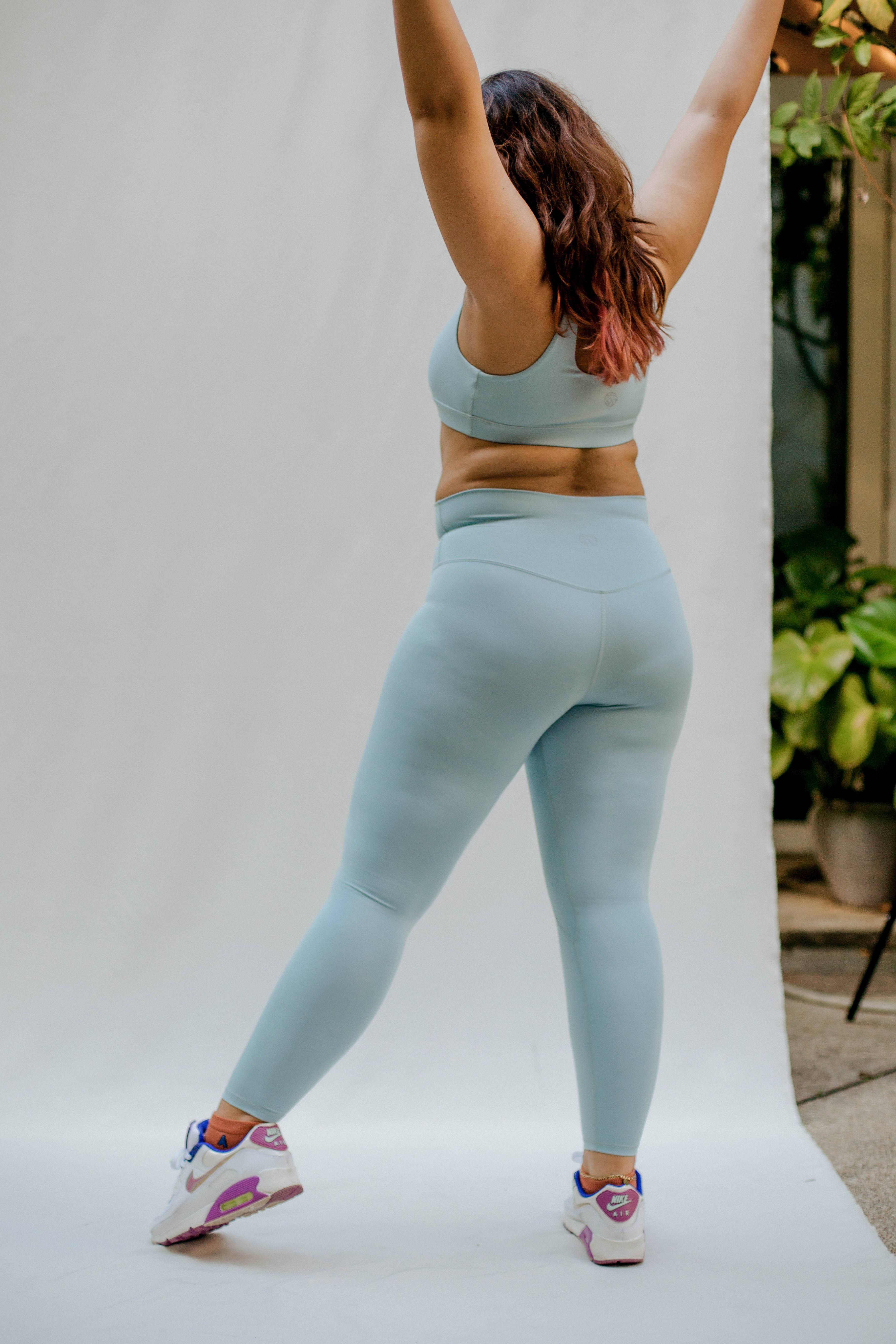 In My Element Leggings Sky