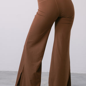 ecomposer-color-chocolate