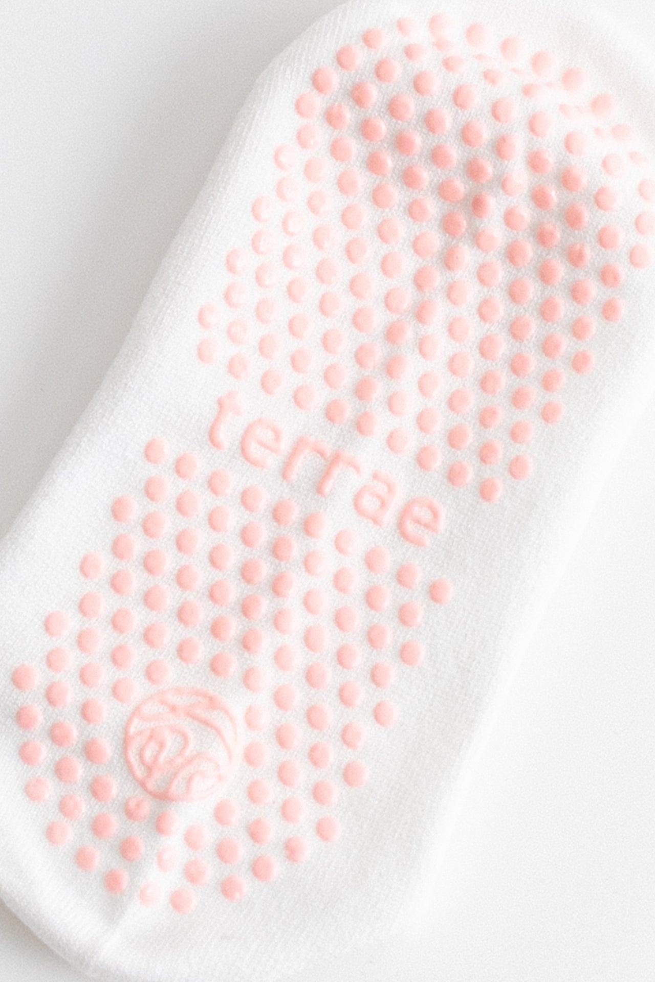 terrae Crew Grip Socks White